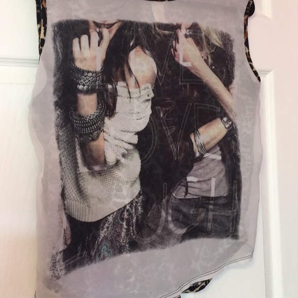 Sheer graphic print blouse with leopard print back - Picture 3 of 4